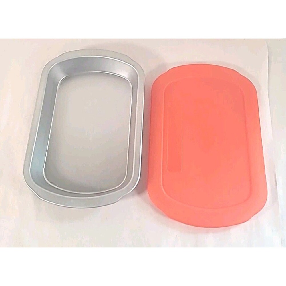 EUC Pampered Chef Freezer Storage Container with Lid 100078 Quick Freeze